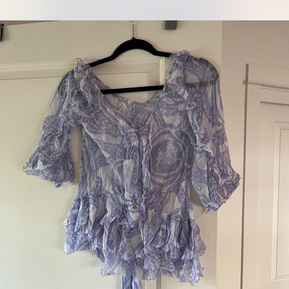 Diane Von Furstenberg silk lavender and white flowy top